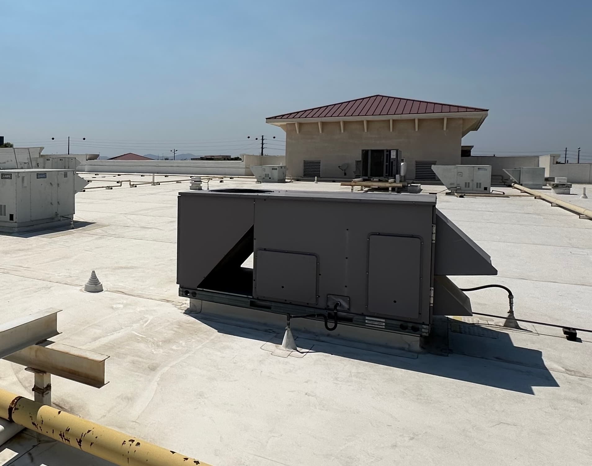 COMMERCIAL HVAC services